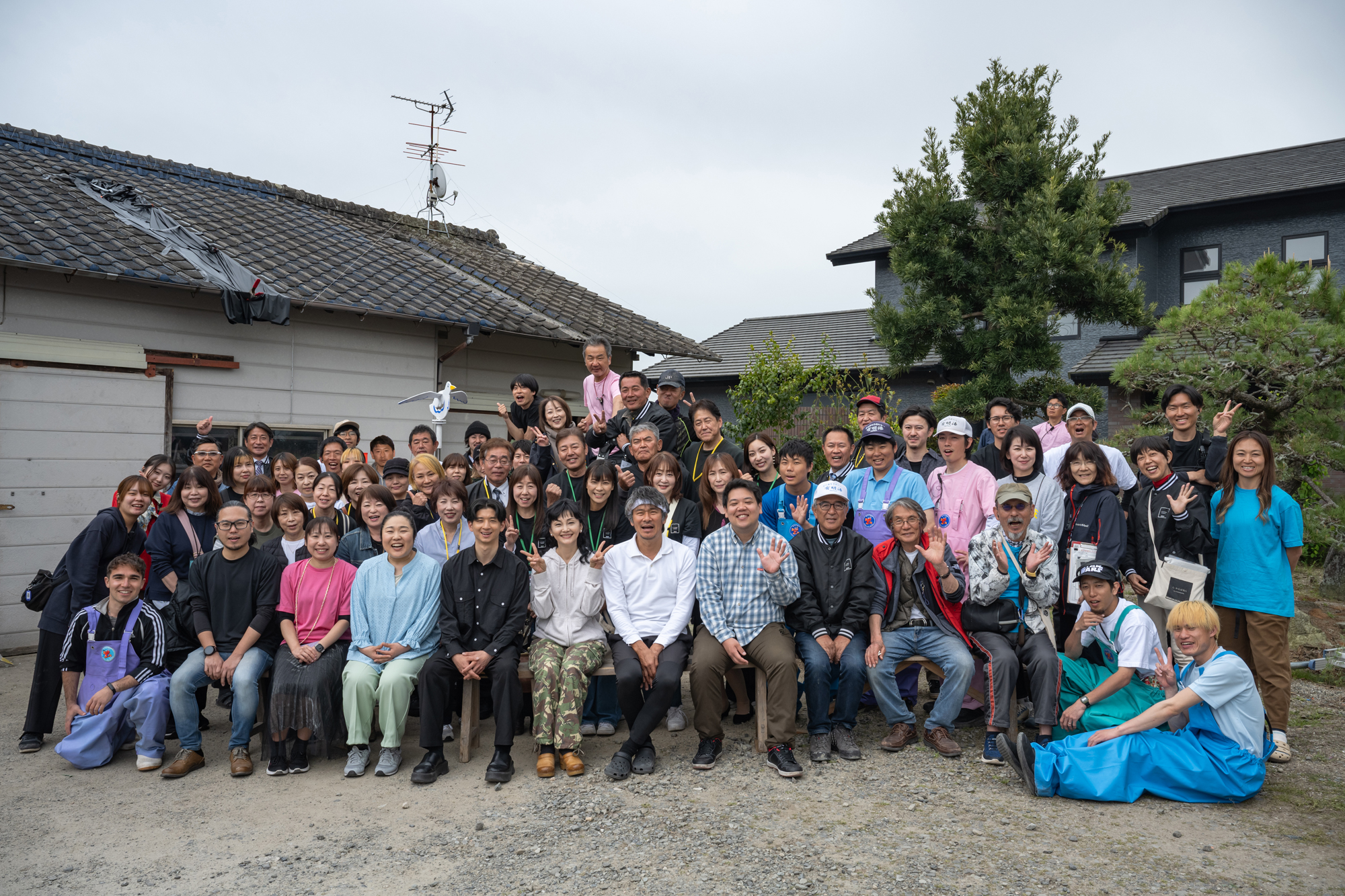 記念写真撮影③(ピアノ小屋ロケ)"