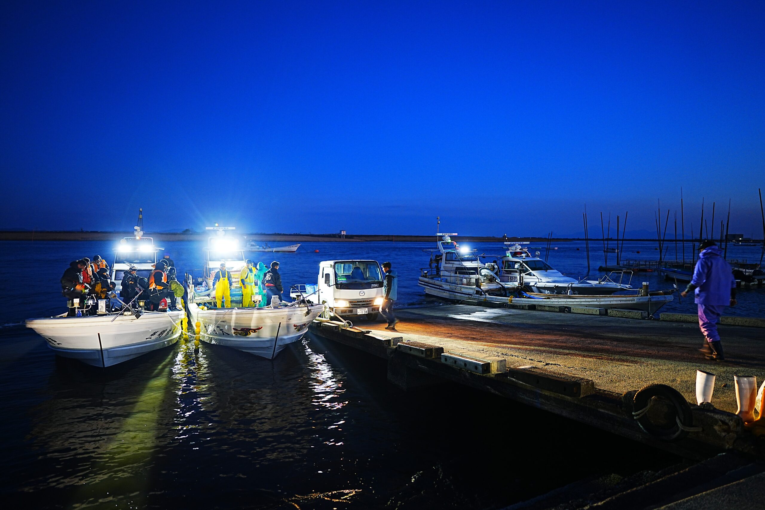 夜明け前のロケへA3